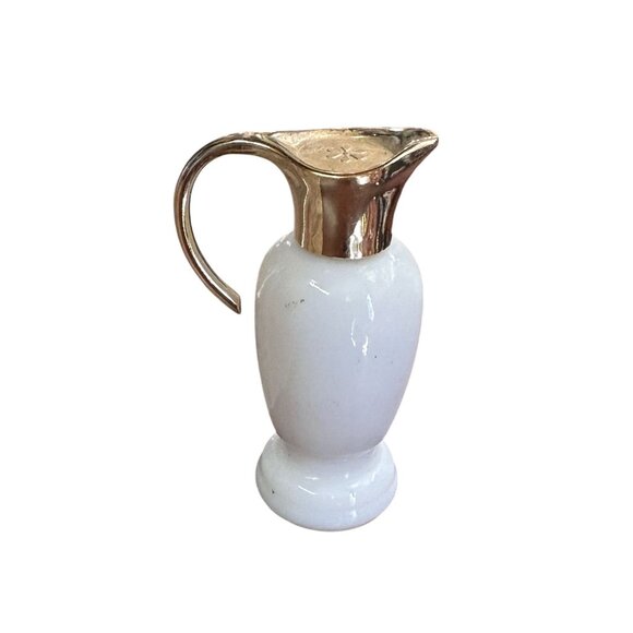 Vtg Avon Miniature Parisian Garden Milk Glass Pitcher 1970s Avon Cologne - Picture 3 of 6